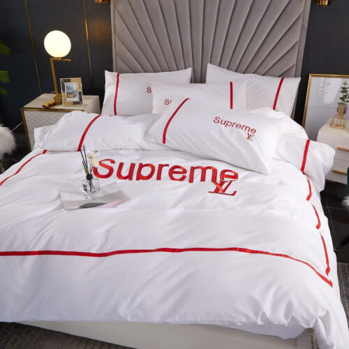 Louis Vuitton Supreme White Fashion Bedding Set - Paulimo