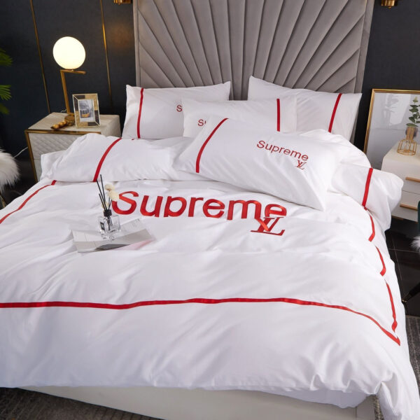 Louis Vuitton Supreme White Fashion Bedding Set - Paulimo