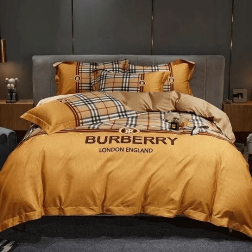 Burberry England Yellow Bedding Set - Paulimo